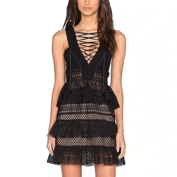 Self-Portrait Black Tiered Lace Mini Dress – Size 4 (US) - Picture 4 of 7